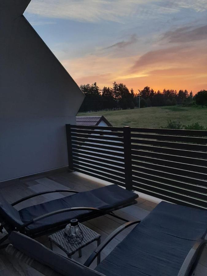 Elegant Inn Госпич Экстерьер фото